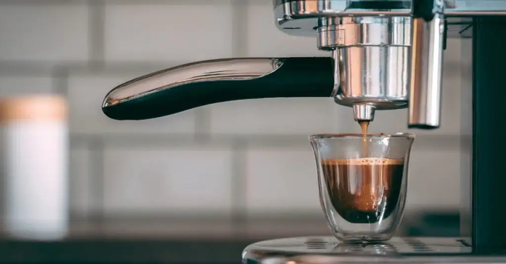 espresso coffee brewing